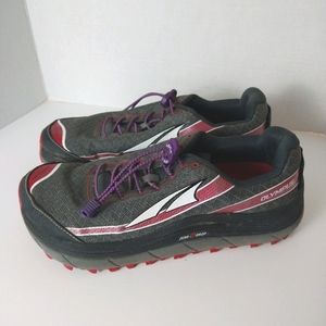 Altra Olympus Zero Drop Gray Red Sneakers. 10.5